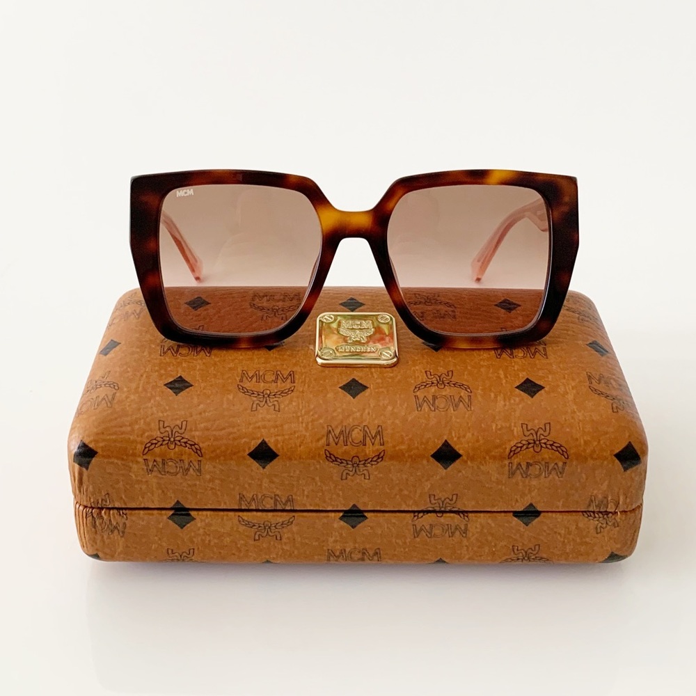 Authentic mcm brand new - Picture 5 of 9